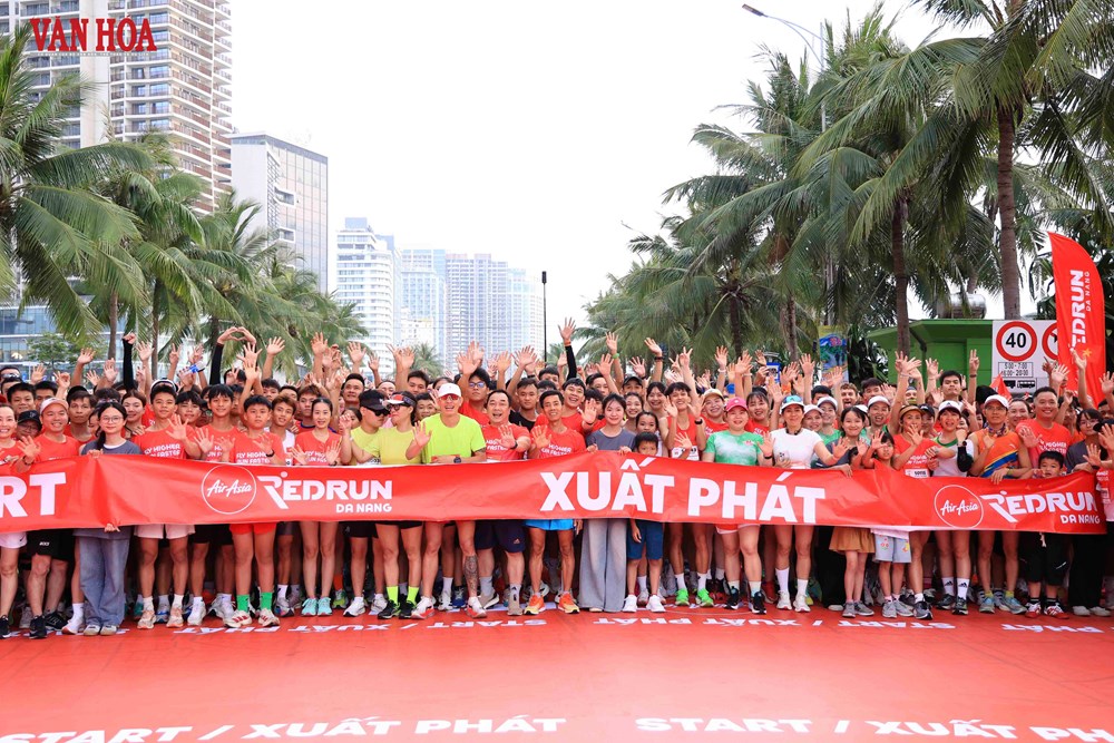 Gần 8.000 VĐV tham gia Giải chạy AirAsia RedRun Đà Nẵng 2026 - Quán quân 21  - ảnh 3