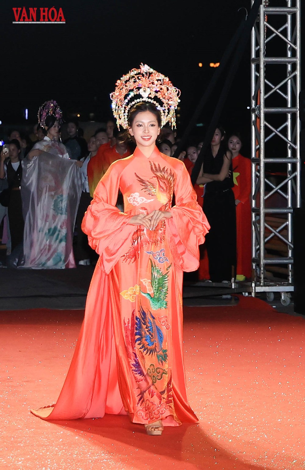 Khép lại Lễ hội Áo dài Đà Nẵng 2026 bằng “bản hòa ca” trên sông Hàn - ảnh 12