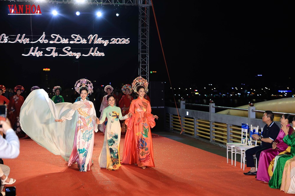 Khép lại Lễ hội Áo dài Đà Nẵng 2026 bằng “bản hòa ca” trên sông Hàn - ảnh 13