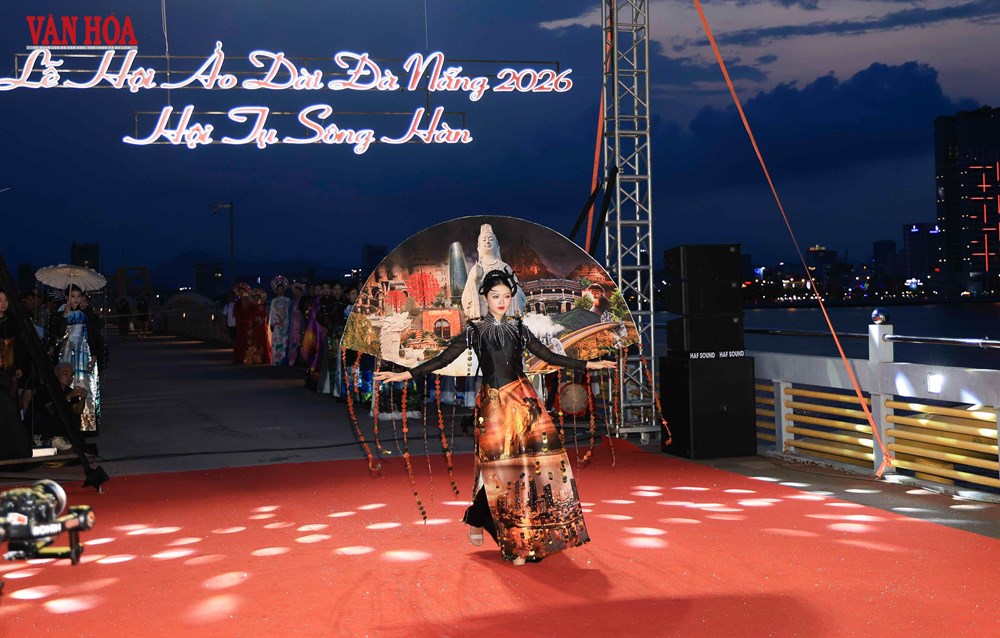 Khép lại Lễ hội Áo dài Đà Nẵng 2026 bằng “bản hòa ca” trên sông Hàn - ảnh 5