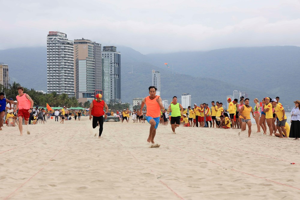 Sôi nổi Hội thi cứu hộ biển quốc tế Đà Nẵng 2026 - ảnh 3