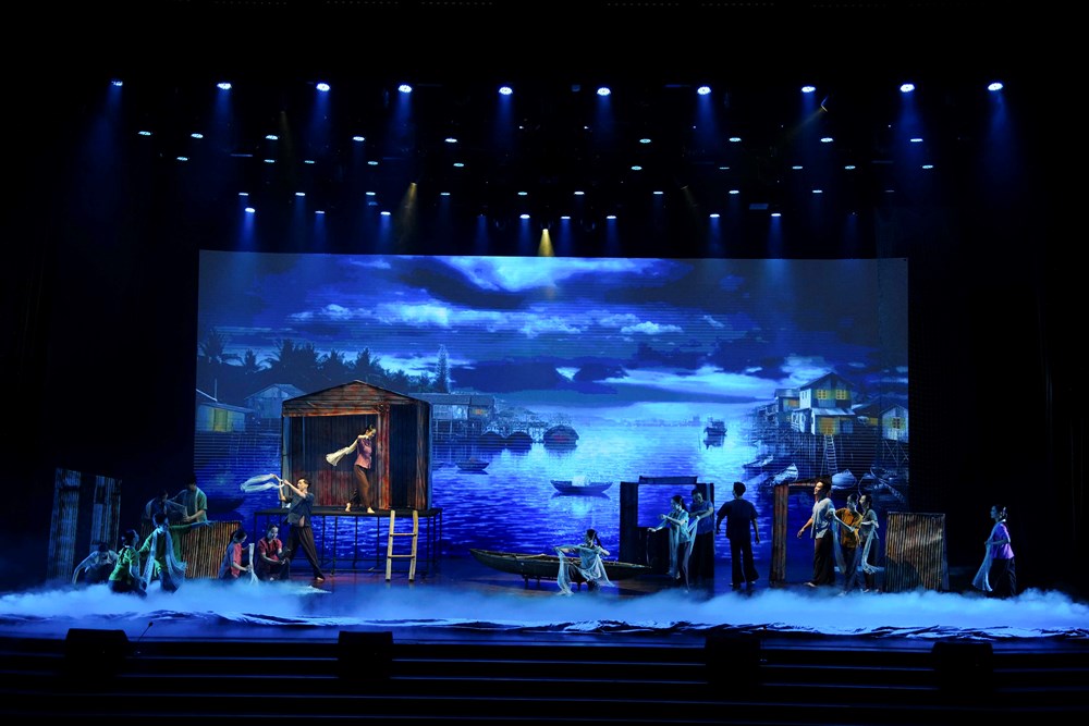 “Chuyện sông Hàn” - Dấu ấn mới trong phát triển công nghiệp văn hóa Đà Nẵng - ảnh 6