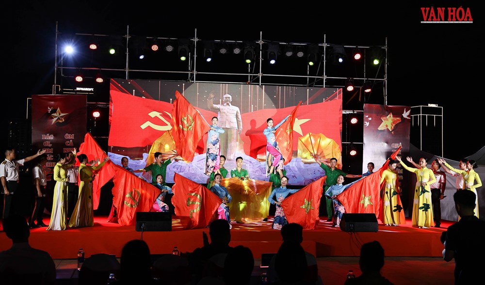 Đặc sắc chương trình nghệ thuật “Sáng mãi tên Người”  - ảnh 2