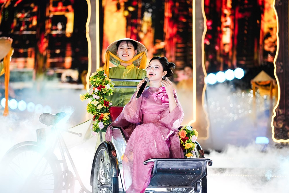 Thăng hoa cùng đêm nghệ thuật “Di sản” bên sông Hàn - ảnh 8