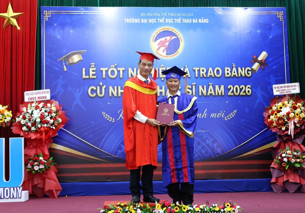 Trường Đại học Thể dục thể thao Đà Nẵng trao bằng cho tân cử nhân, thạc sĩ năm 2026 - ảnh 2