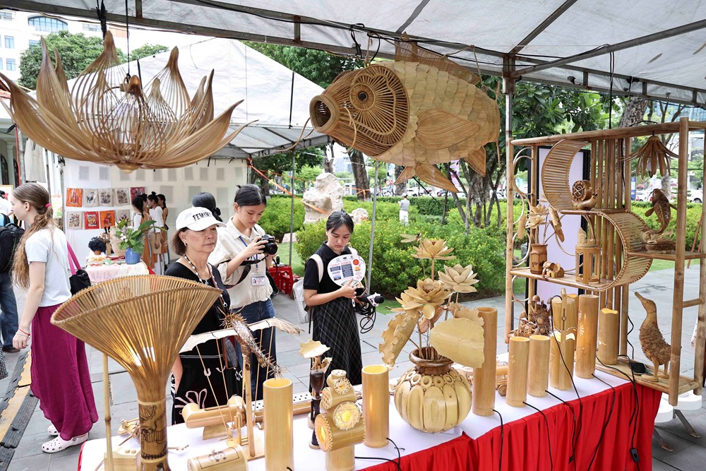 Đà Nẵng khai mạc Ngày hội Mỹ thuật với loạt trải nghiệm nghệ thuật hấp dẫn - ảnh 5