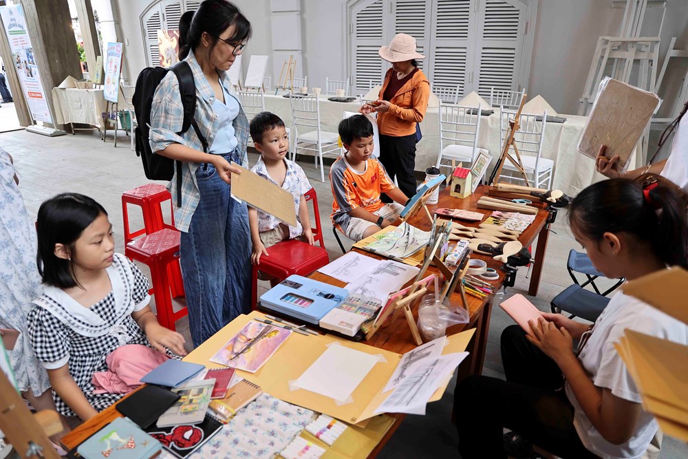 Đà Nẵng khai mạc Ngày hội Mỹ thuật với loạt trải nghiệm nghệ thuật hấp dẫn - ảnh 4