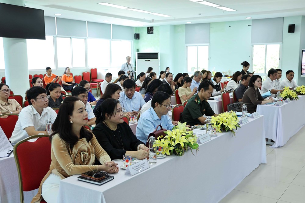 Liên hiệp Thư viện khu vực Trung Bộ - Tây Nguyên đẩy mạnh chuyển đổi số, lan tỏa văn hóa đọc - ảnh 3