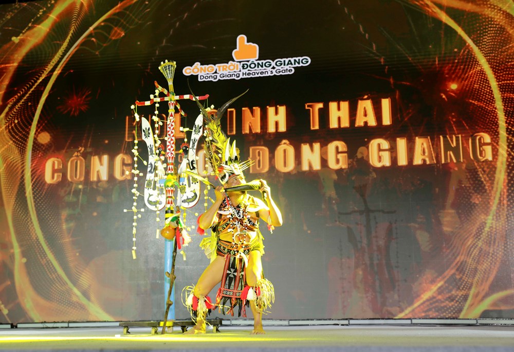 Điệu múa tung tung da dá gây ấn tượng tại Lễ hội Tận hưởng Đà Nẵng 2026 - ảnh 6