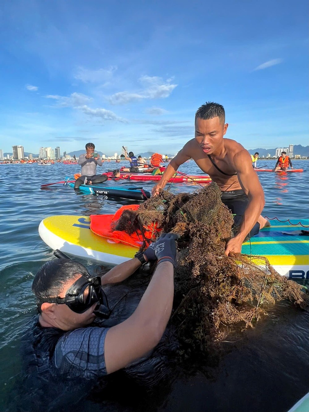 Khen thưởng nhóm Danang FreeDiving vì những đóng góp bảo vệ môi trường biển - ảnh 4
