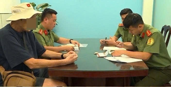 Đà Nẵng: Xử phạt hàng chục trường hợp vi phạm liên quan người nước ngoài - ảnh 1
