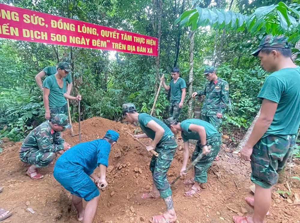 Đà Nẵng: Phát hiện hài cốt liệt sĩ cùng nhiều di vật tại xã Trà Giáp - ảnh 1