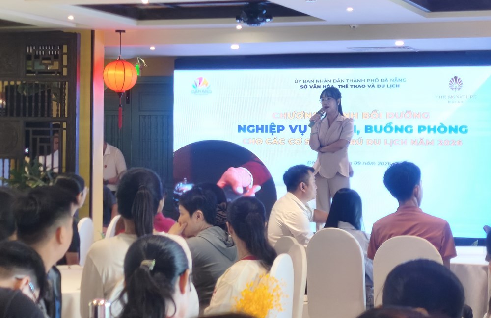 Đà Nẵng bồi dưỡng nghiệp vụ buồng phòng, lễ tân theo tiêu chuẩn VTOS - ảnh 1