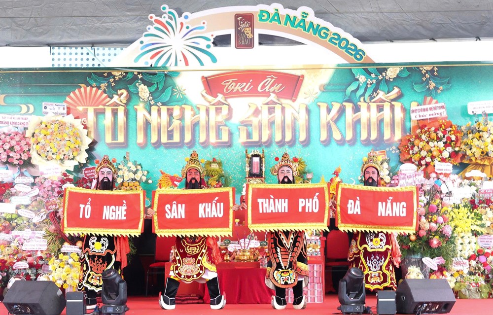 Đà Nẵng: Tri ân Tổ nghề sân khấu, tiếp nối mạch nguồn nghệ thuật - ảnh 3