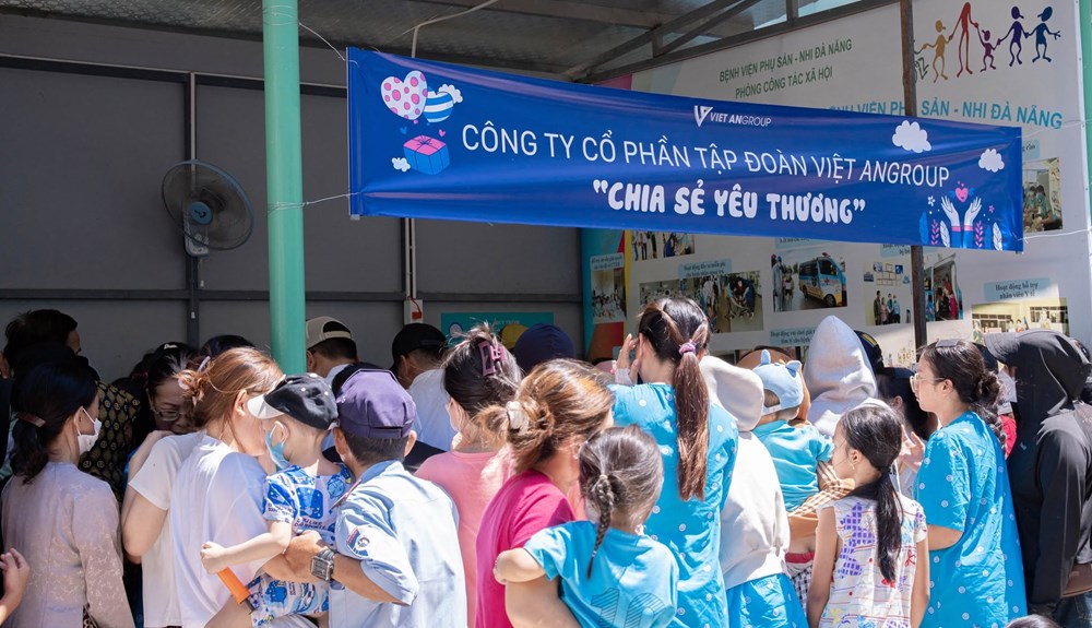 Lan tỏa yêu thương từ những suất mì Quảng - ảnh 6