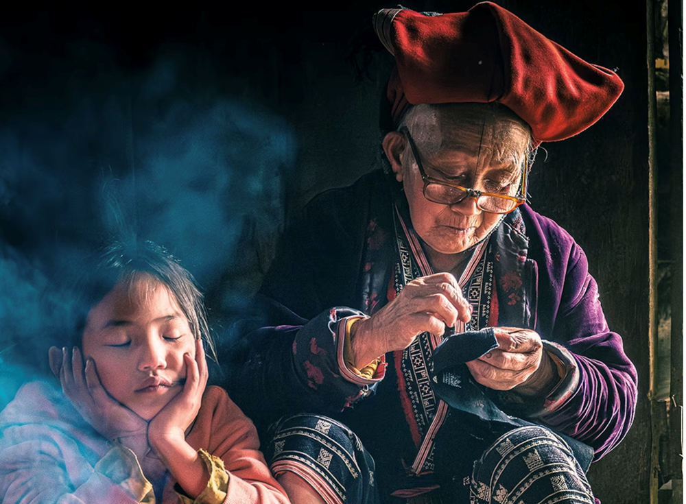 Bức ảnh phụ nữ người Dao Đỏ (Việt Nam) chiến thắng cuộc thi National Geographic 2025 - ảnh 1