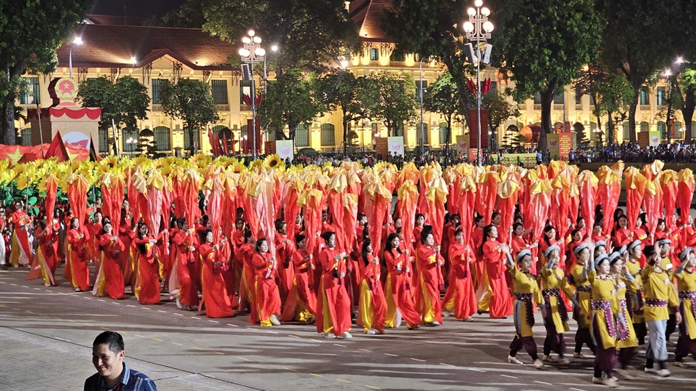 Ngân vang niềm tự hào trên Quảng trường Ba Đình - ảnh 4