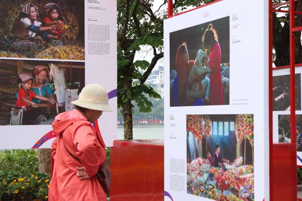 Những hình ảnh đầu tiên của Ngày hội Việt Nam hạnh phúc 2025 - ảnh 7