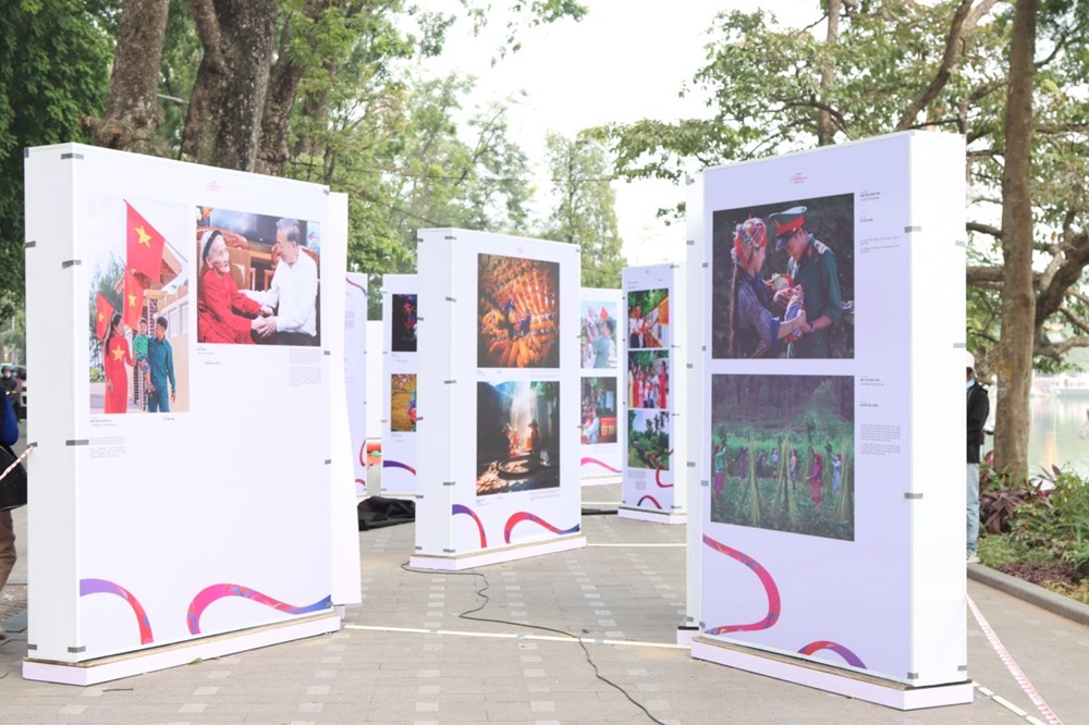 Những hình ảnh đầu tiên của Ngày hội Việt Nam hạnh phúc 2025 - ảnh 2