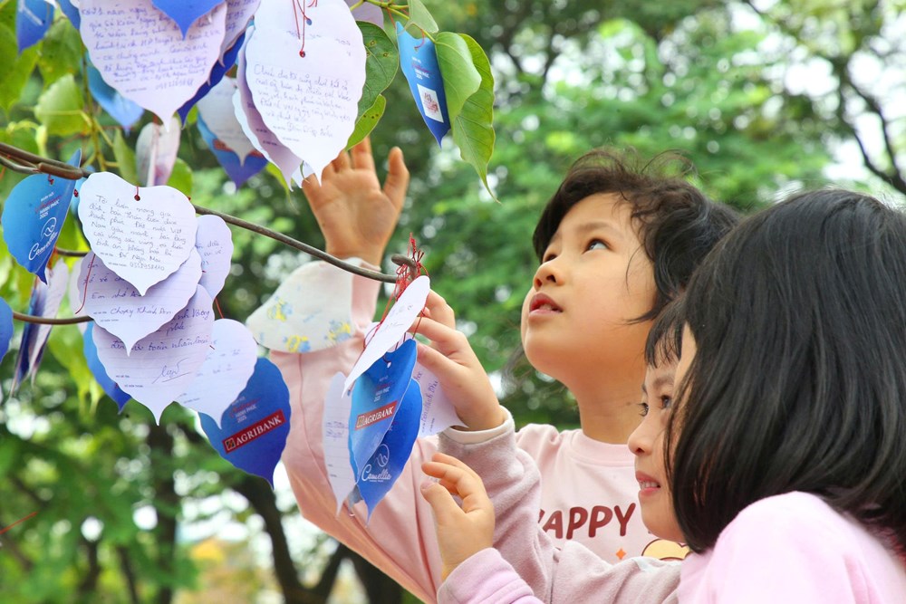 Viết tiếp những câu chuyện hạnh phúc và lan toả yêu thương - ảnh 5