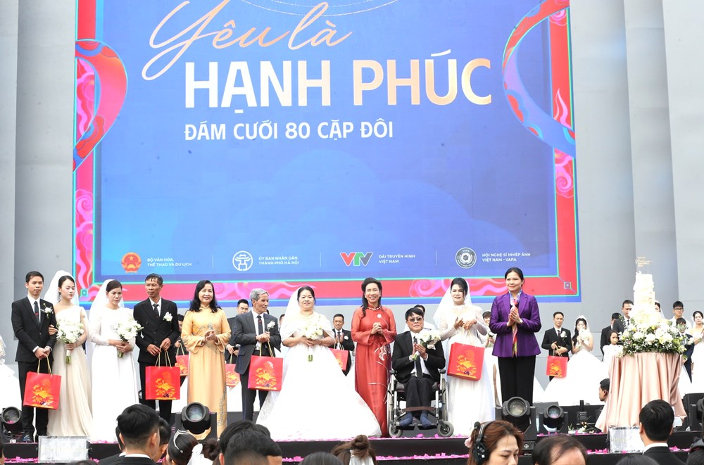 Những mảnh ghép hạnh phúc hội tụ giữa trái tim Hà Nội - ảnh 11