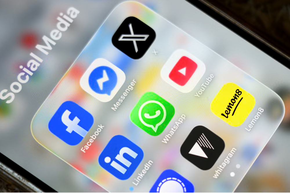 Thế giới siết chặt mạng xã hội bảo vệ trẻ em - ảnh 1