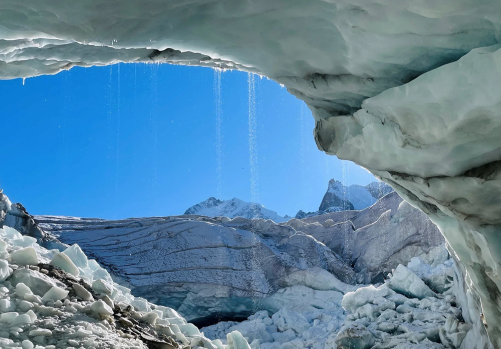 Thế giới đang tiến gần đến giai đoạn “đỉnh điểm tuyệt chủng của các sông băng” - ảnh 2