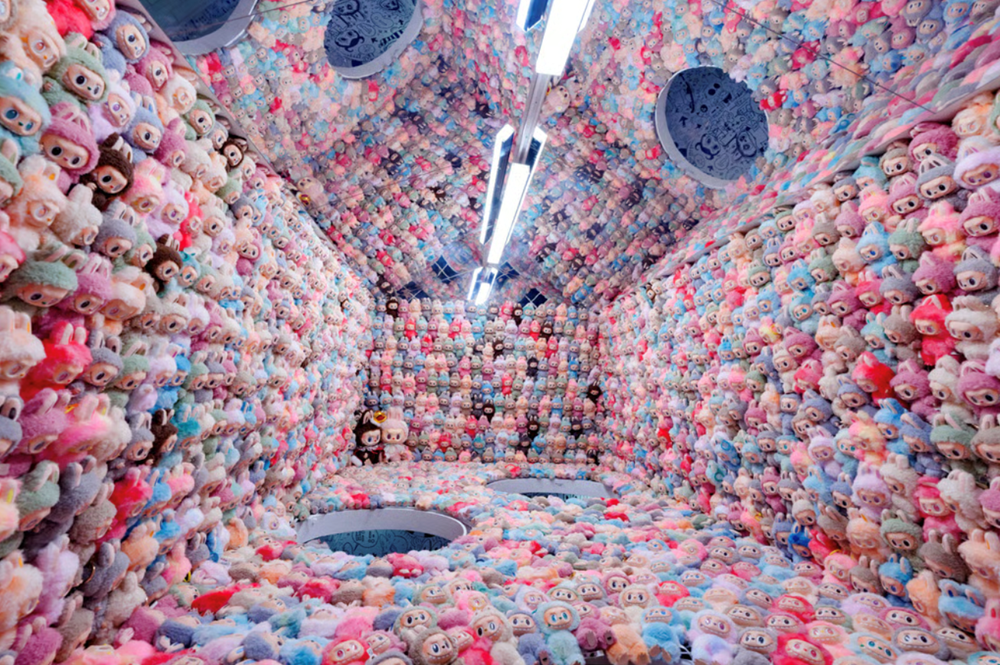 Triển lãm Labubu “khuấy động” ở Hong Kong (Trung Quốc) - ảnh 1