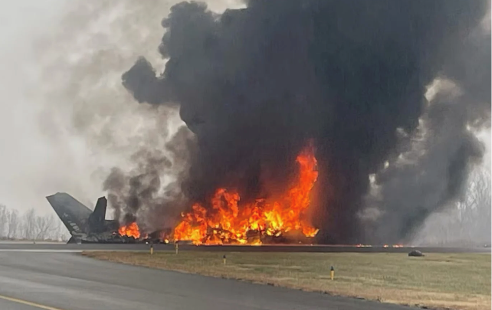 Rơi máy bay ở Mỹ khiến 7 người thiệt mạng - ảnh 1