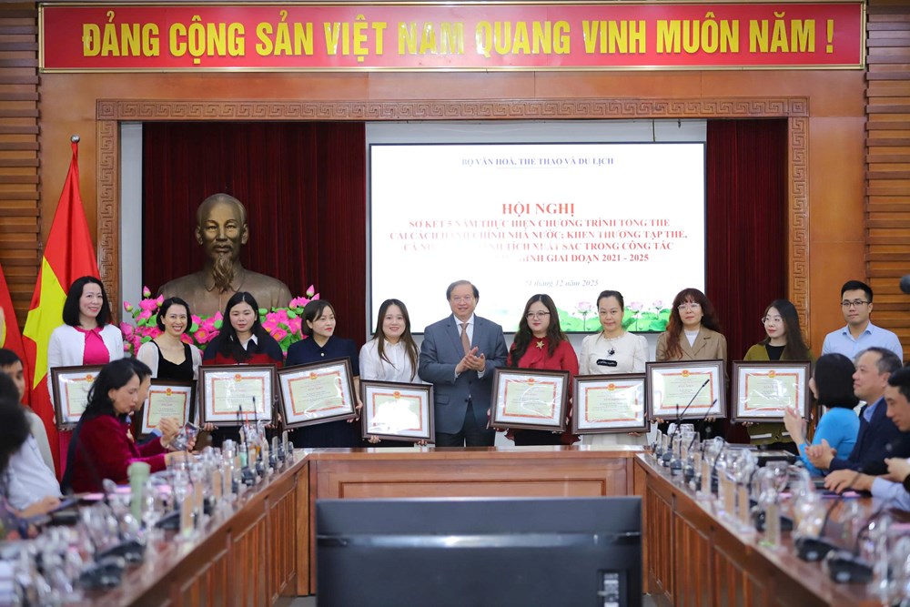 Tiếp tục hoàn thiện thể chế, nâng cao chất lượng xây dựng và ban hành văn bản quy phạm pháp luật - ảnh 6