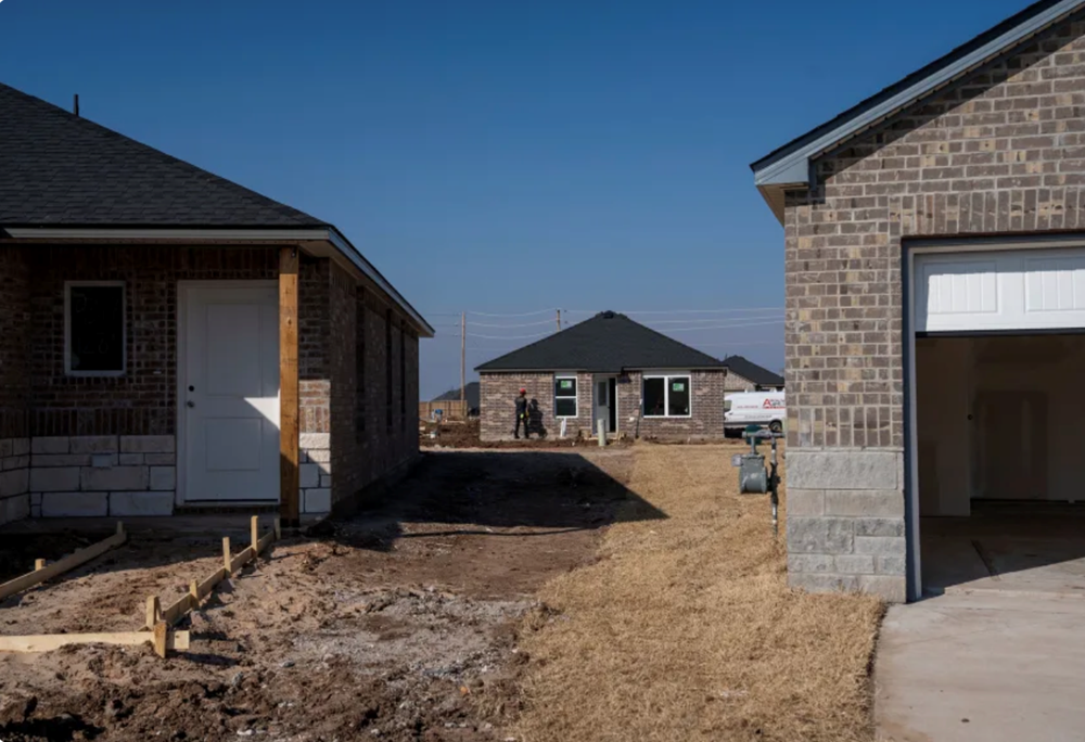 Lý do thu nhập tăng, cảm giác nghèo vẫn “đeo bám” người Mỹ? - ảnh 2