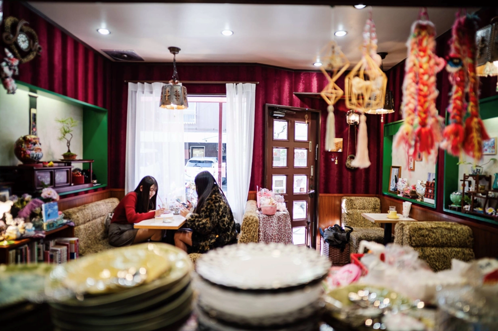 “Làn gió mới” gìn giữ văn hóa quán cà phê Nhật Bản đang dần mai một - ảnh 1