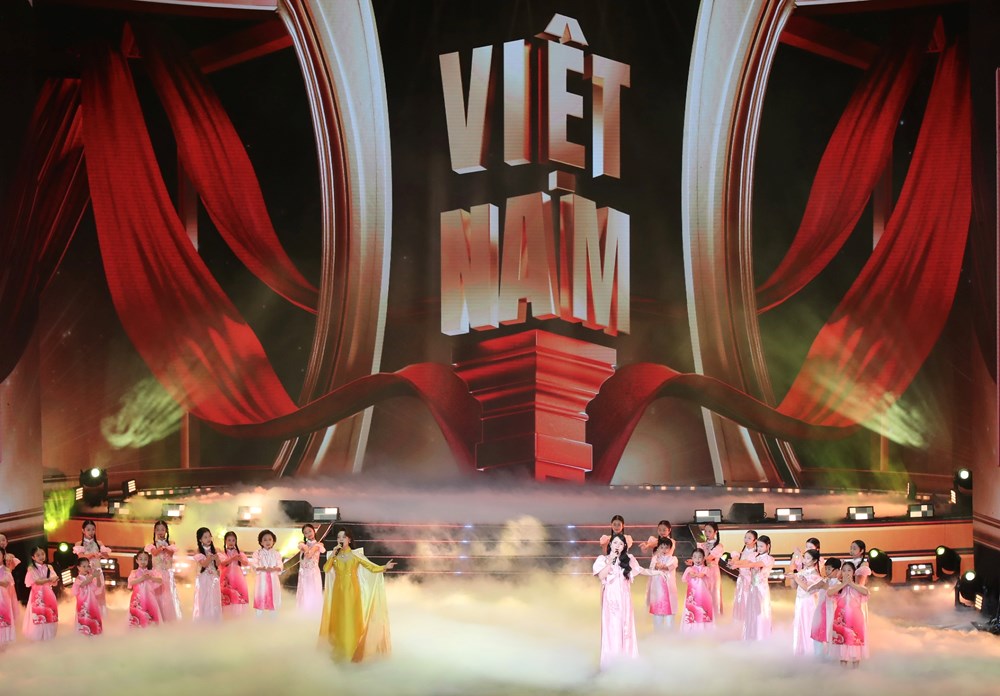 Lan tỏa tình yêu quê hương, niềm tự hào dân tộc - ảnh 18