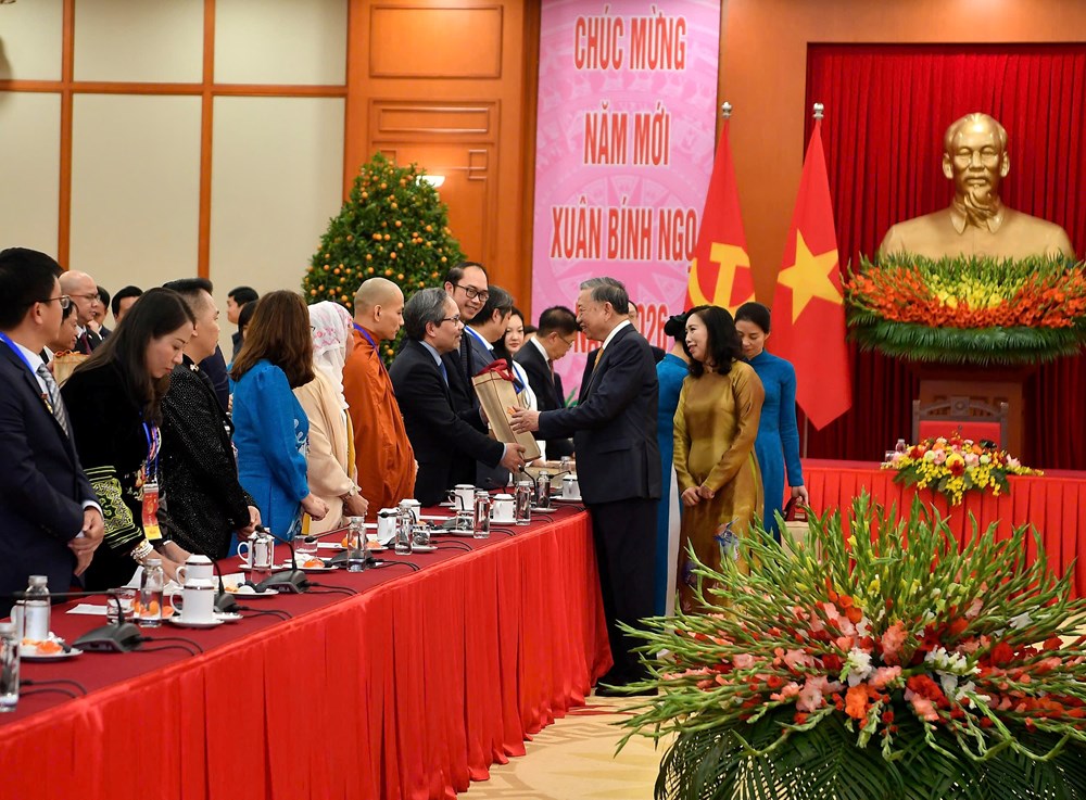 Kiều bào chung tay xây dựng đất nước ngày càng phát triển phồn vinh, hạnh phúc - ảnh 1