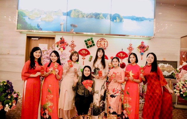 Tết Việt nơi xứ người và những ký ức không bao giờ cũ - ảnh 4