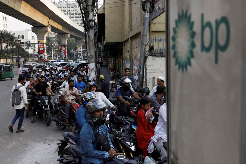 Bangladesh cho học sinh, sinh viên nghỉ học để tiết kiệm năng lượng - ảnh 1