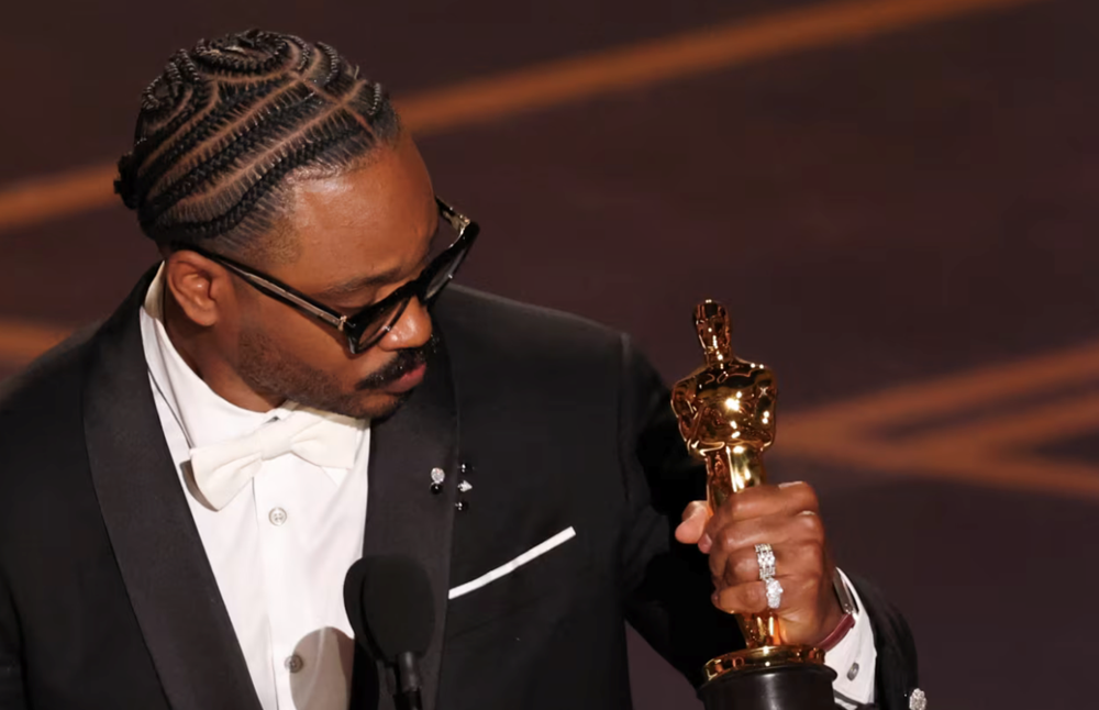 Những khoảnh khắc ấn tượng tại lễ trao giải Oscar 2026 - ảnh 4