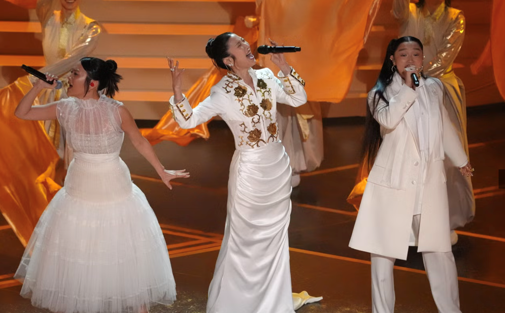 Những khoảnh khắc ấn tượng tại lễ trao giải Oscar 2026 - ảnh 10