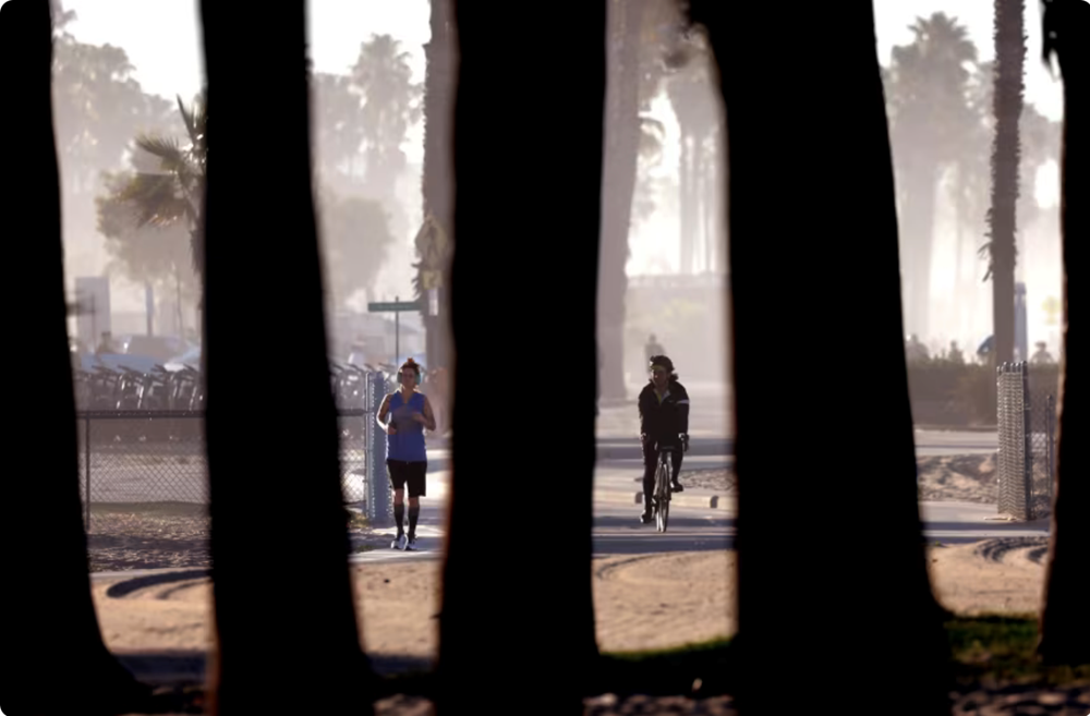 Đợt nắng nóng cực đoan bao trùm miền Tây nước Mỹ - ảnh 1