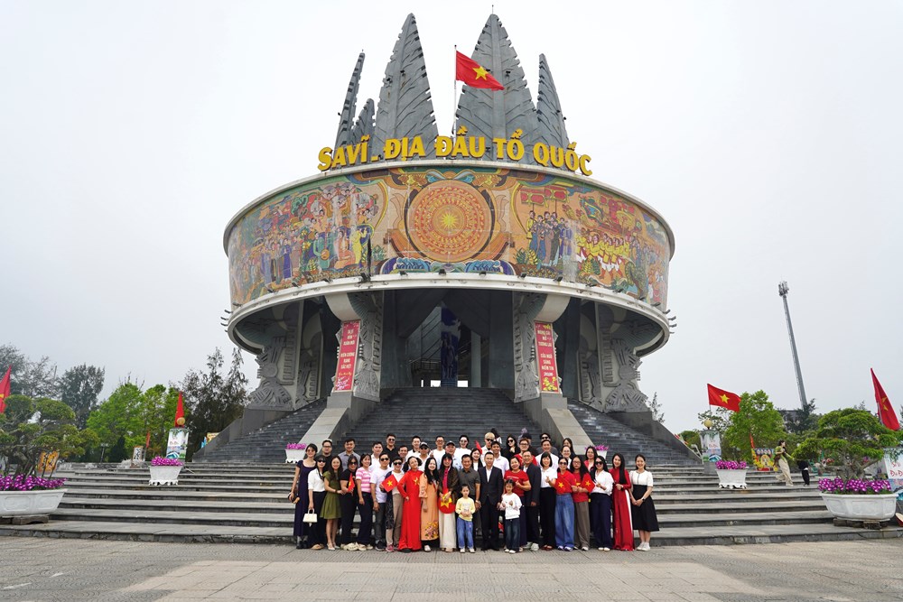 Hành trình lan tỏa yêu thương từ địa đầu Tổ quốc - ảnh 3