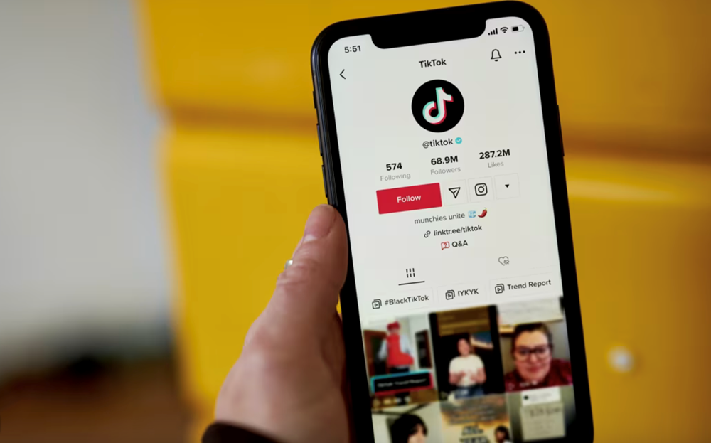 Big Tech đối mặt làn sóng chỉ trích dữ dội về tác động gây nghiện của mạng xã hội - ảnh 1