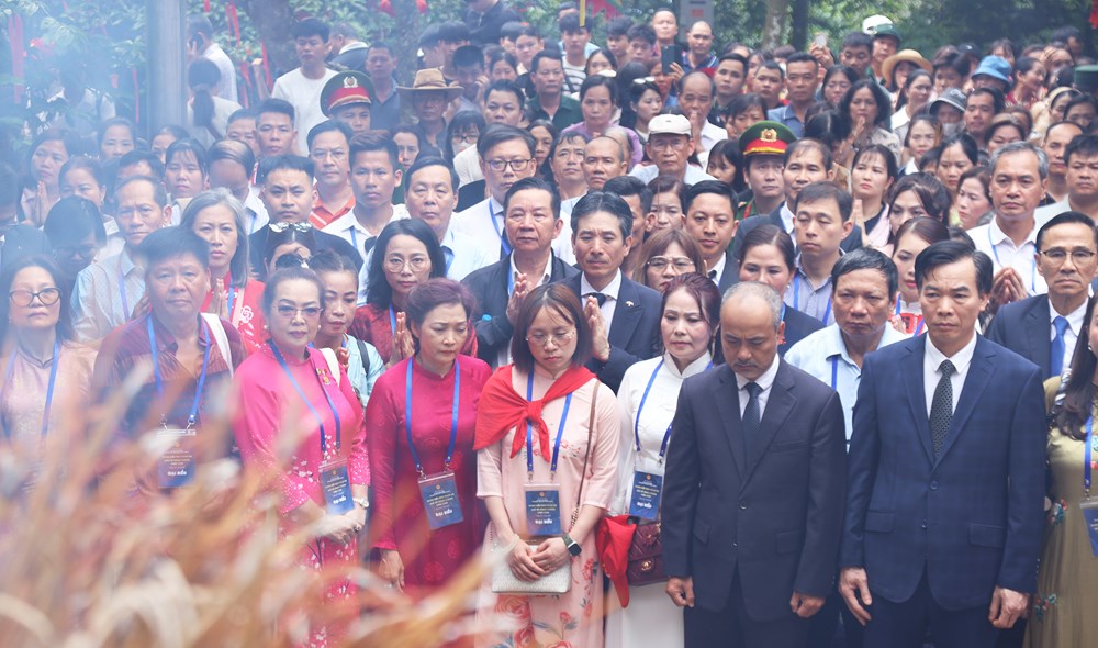 Kiều bào hướng về cội nguồn dịp Giỗ Tổ Hùng Vương năm 2026 - ảnh 1