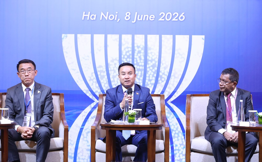 Chia sẻ trách nhiệm đối với tương lai hòa bình, ổn định và vững mạnh của ASEAN - ảnh 3