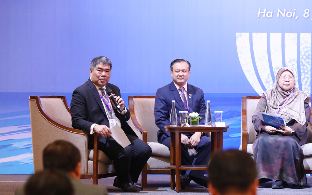 Chia sẻ trách nhiệm đối với tương lai hòa bình, ổn định và vững mạnh của ASEAN - ảnh 6