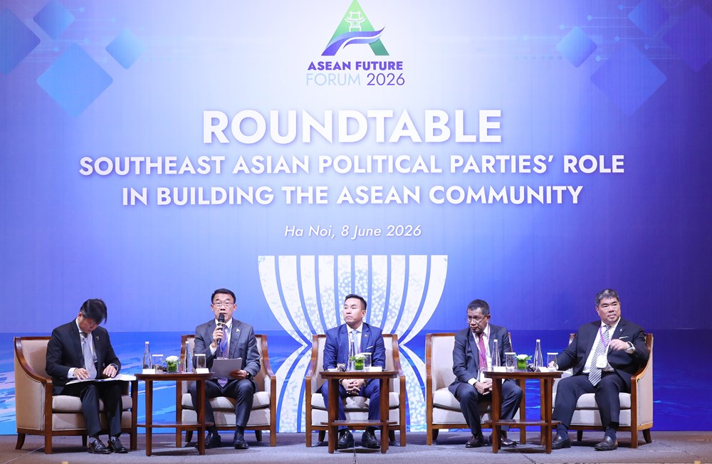 Chia sẻ trách nhiệm đối với tương lai hòa bình, ổn định và vững mạnh của ASEAN - ảnh 1