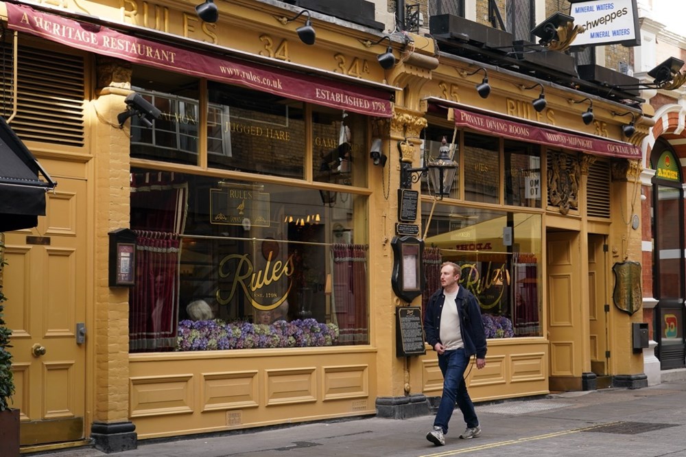 Nhà hàng lâu đời nhất London được trao tặng để bảo tồn di sản - ảnh 1