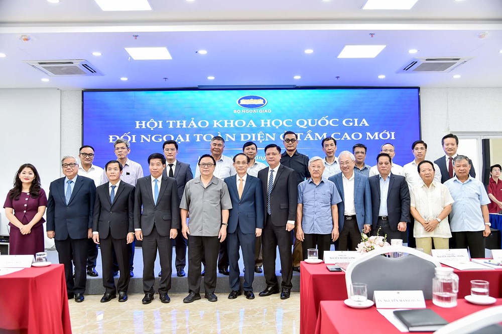 Đối ngoại toàn diện ở tầm cao mới - ảnh 2