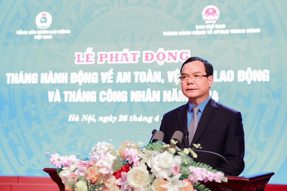 Hà Nội phát động Tháng hành động về ATVSLĐ và Tháng Công nhân năm 2024 - ảnh 1