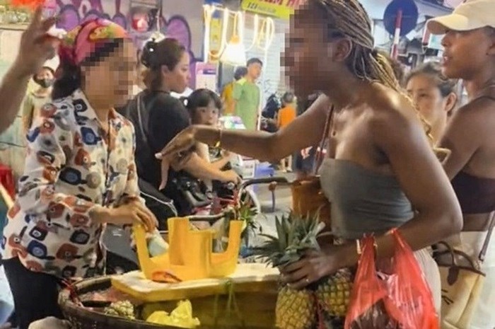 Công an thông tin chính thức về vụ bán 500 nghìn đồng/3 quả dứa - ảnh 2