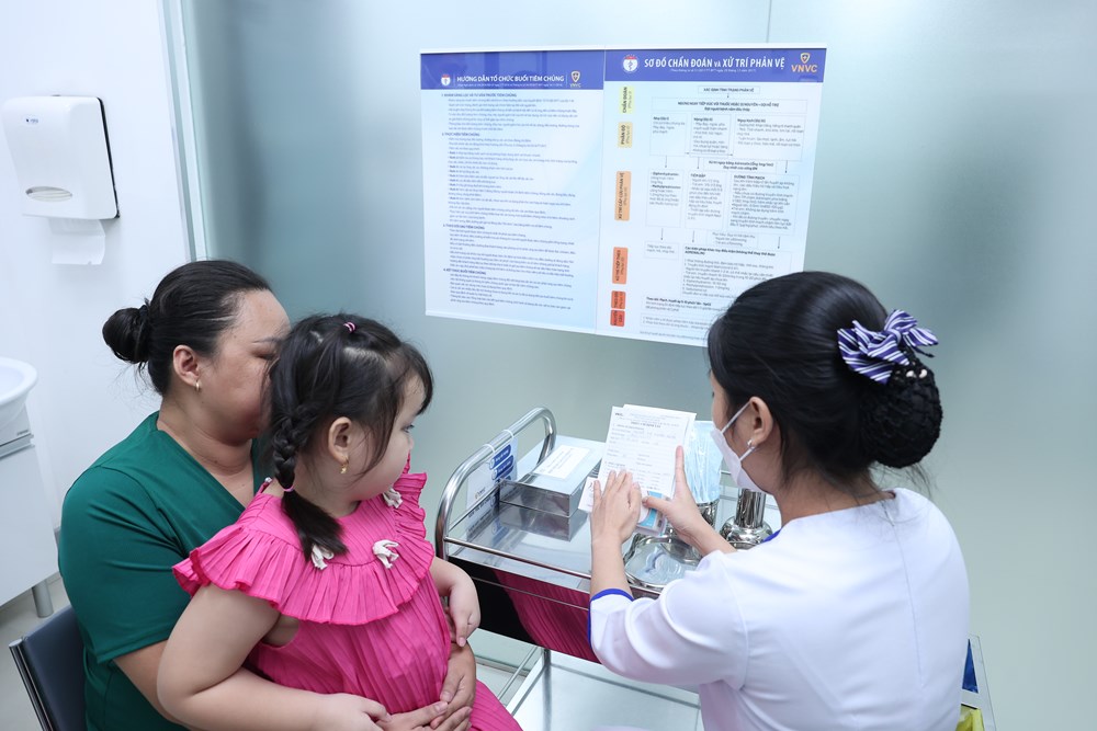 Trẻ em từ 4 tuổi có thể được tiêm vắcxin sốt xuất huyết - ảnh 2